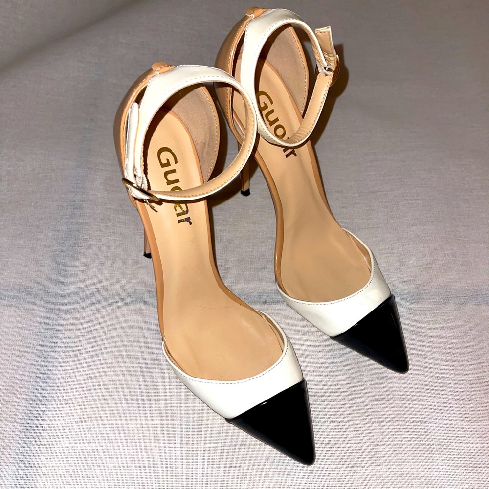 Womens heels. Size 5 1/2